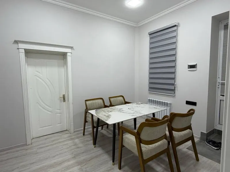 Ofis sotiladi bodomzor 2 linya 4 Ofis sotiladi bodomzor 2 linya 4