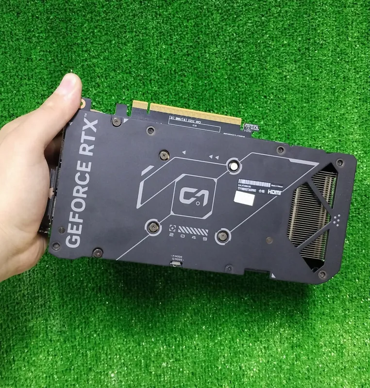 RTX 5060 8GB Asus Dual videokartasi 3