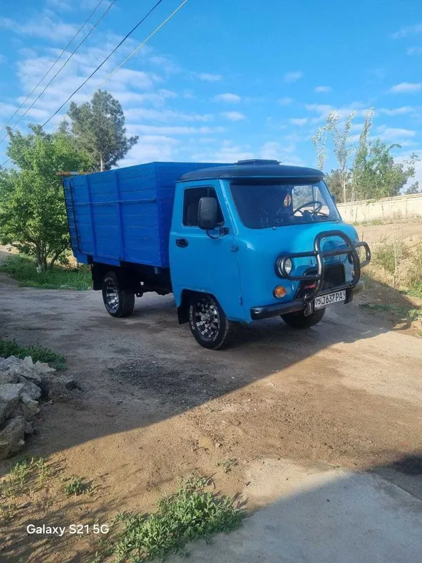 Автомашина УАЗ-3303 — фото 2