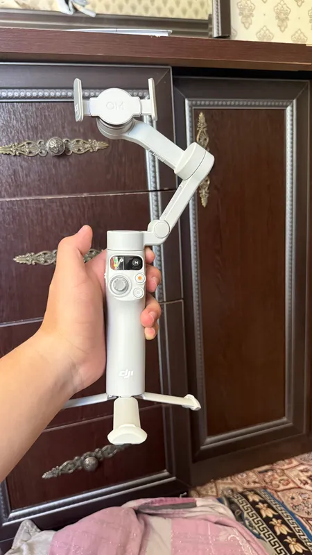 Стабилизатор DJI Osmo Mobile 7 4 Стабилизатор DJI Osmo Mobile 7 4