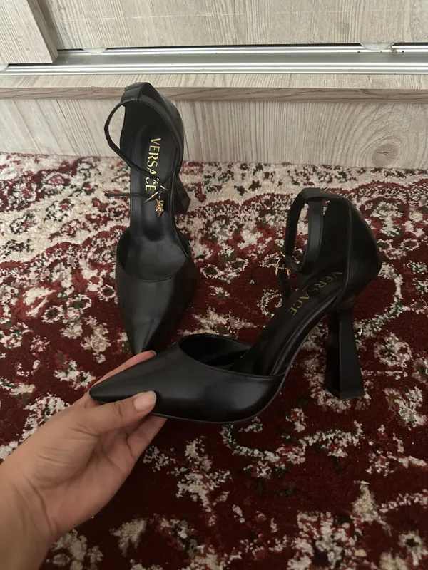 Tufli VERSACE 2