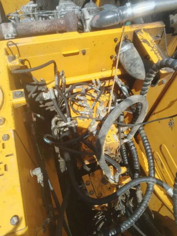 Hyundai ekskavator sotiladi HYUNDAI SOTILADI SIROCHNI 2007 YILI 7