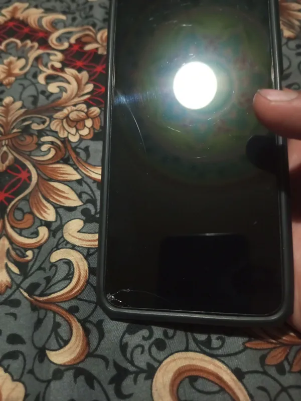 Redmi 9t 128GB 4+2RAM PUBG 60 FPS 4