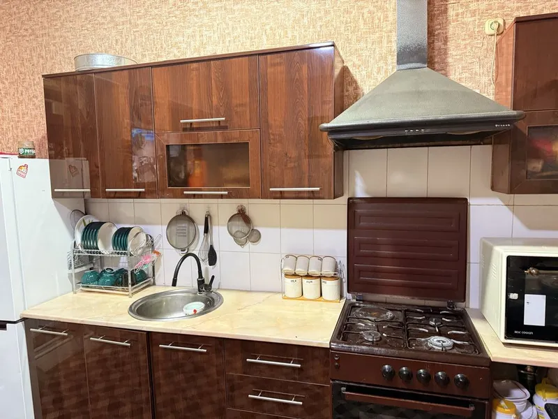 Кухонная мебель срочно продаётся 1 Кухонная мебель срочно продаётся 1