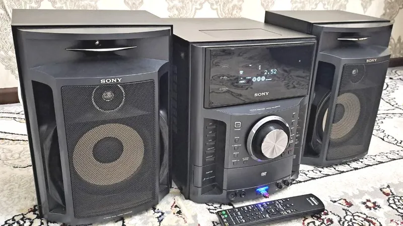 Sony musiqa markazi sotiladi