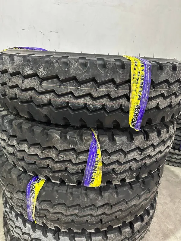 Kunlun 12.00R20 KT865 22sloyli howoga balon 1 Kunlun 12.00R20 KT865 22sloyli howoga balon 1