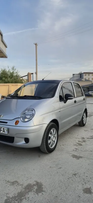 Matiz chevrolet 2015 y 1 Matiz chevrolet 2015 y 1