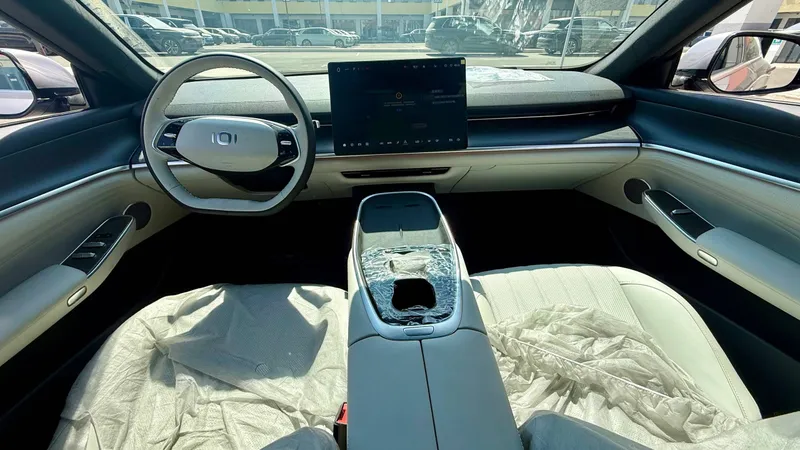 Nevo A07 Hybrid 2025: Bir bak bilan 1200 km! $27,000 7 Nevo A07 Hybrid 2025: Bir bak bilan 1200 km! $27,000 7