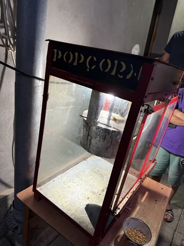 Popcorn aparat sotiladi holati alo darajada