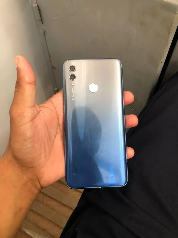 Honor 10 Lite 2 Honor 10 Lite 2