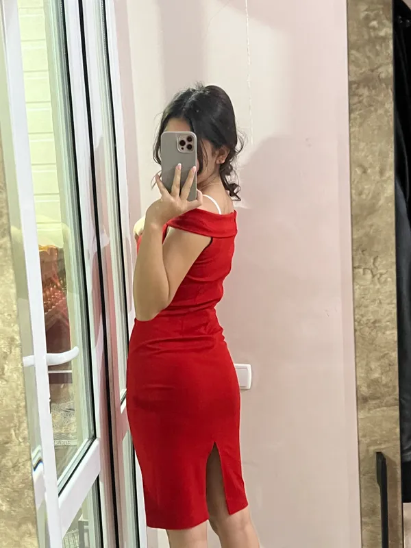 qizil kechki ko‘ylak 2