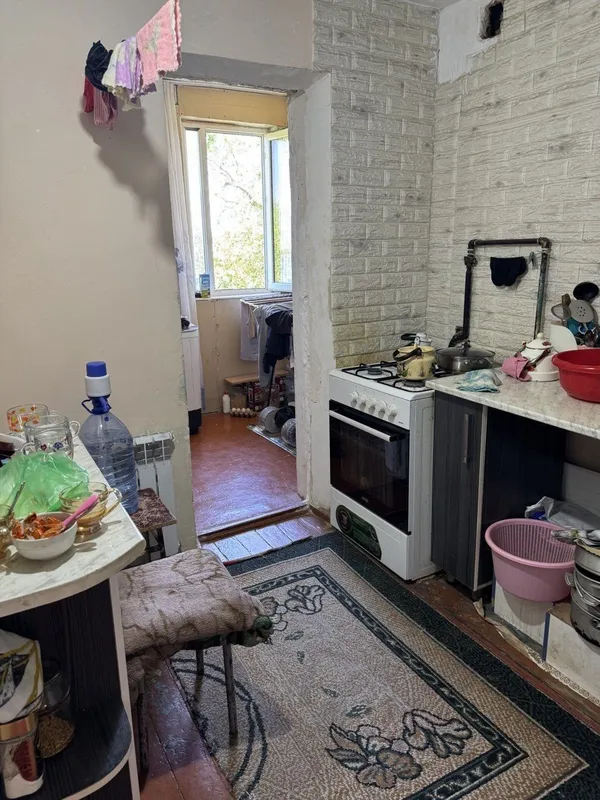 Продаётся 1 комнатная квартира в Чирчике 1 Продаётся 1 комнатная квартира в Чирчике 1