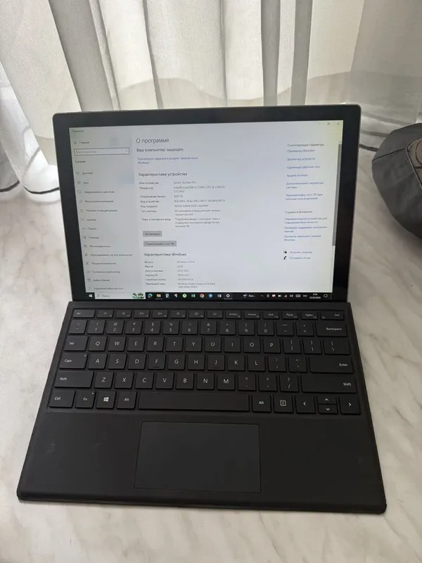 Microsoft Surface Pro 5 256 gb SSD ноутбук-планшет — фото 2