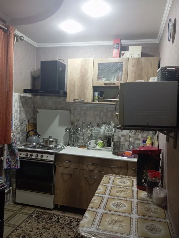 Продаётся своя 4-х комнатная квартира — фото 3