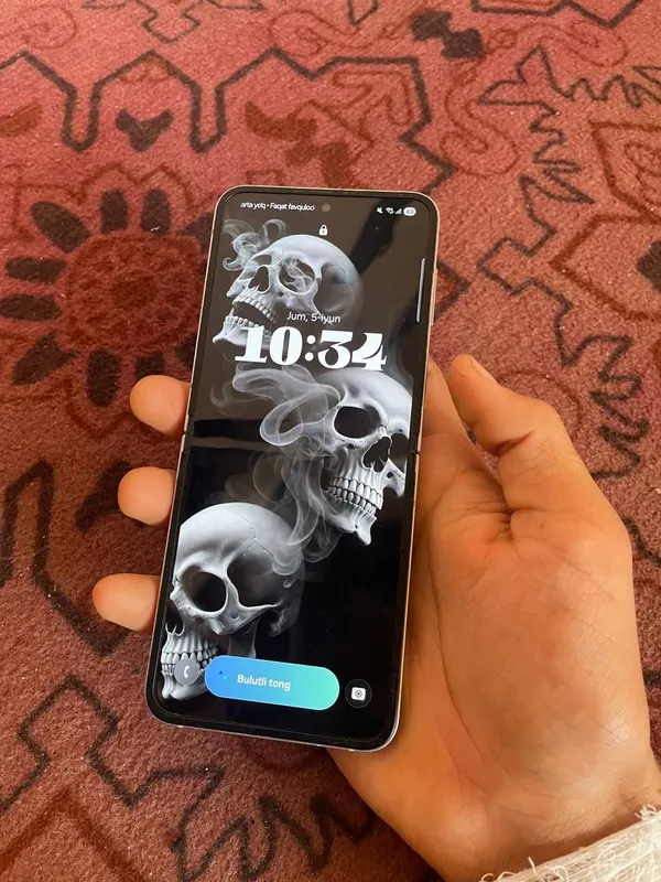 Samsung Galaxy Z Flip 6