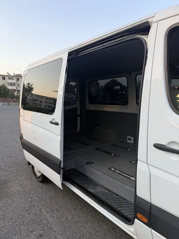 Mersedes benz sprinter 6