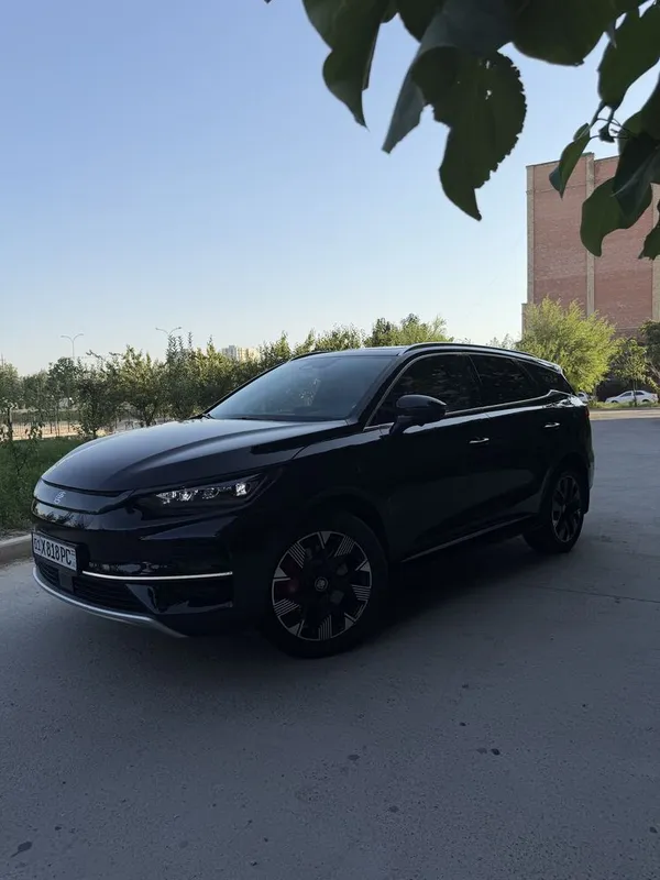 BYD Tang Restayling 1 BYD Tang Restayling 1