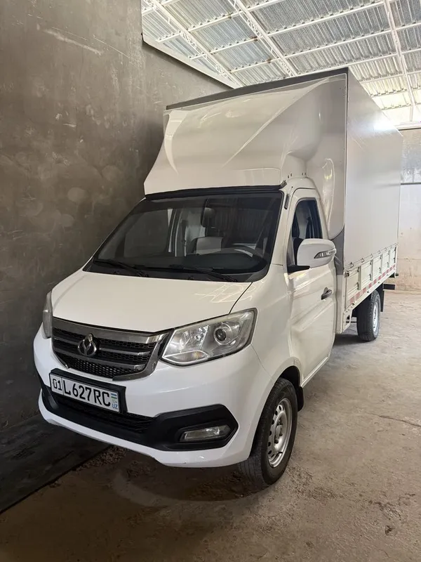 Changan T3 sotiladi toza kraska 2 ta metan