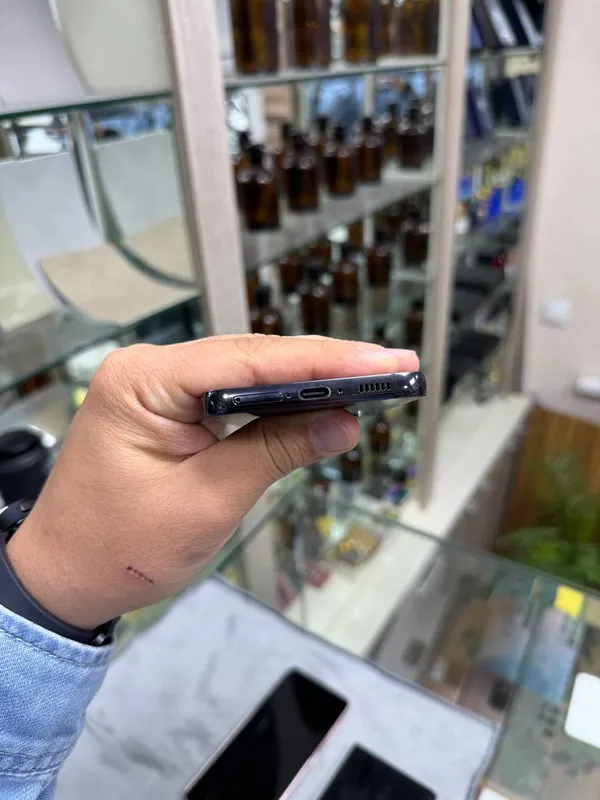 Samsung S23 5G (Вьетнам) 4