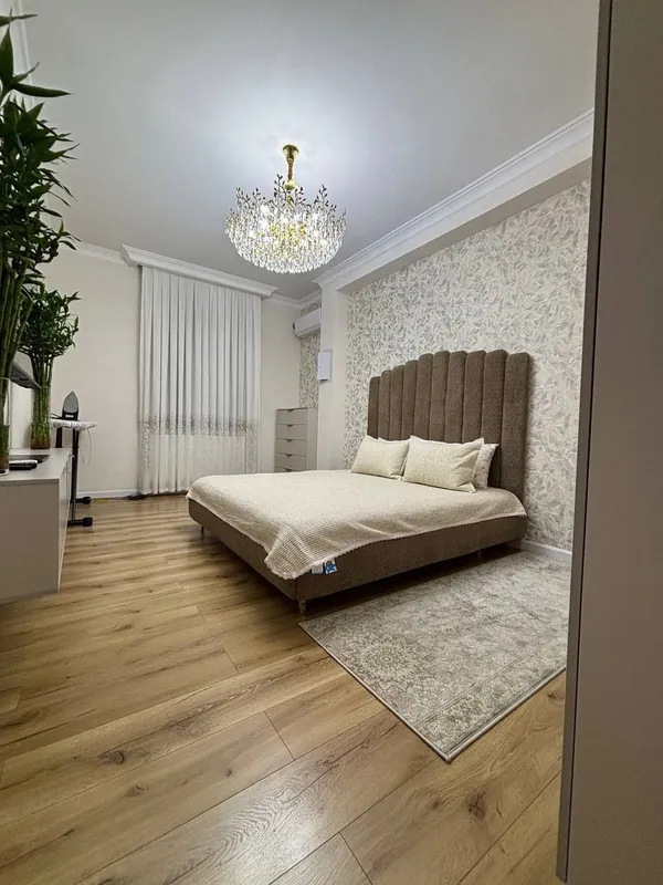Yashnobod tumanida 100 m², 4 xonali kvartira sotiladi 4