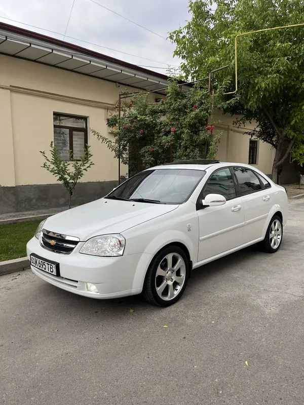 Lacetti 1.8 avtomat 4 Lacetti 1.8 avtomat 4