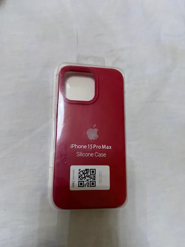 iPhone 15 Pro Max uchun g‘ilof 1
