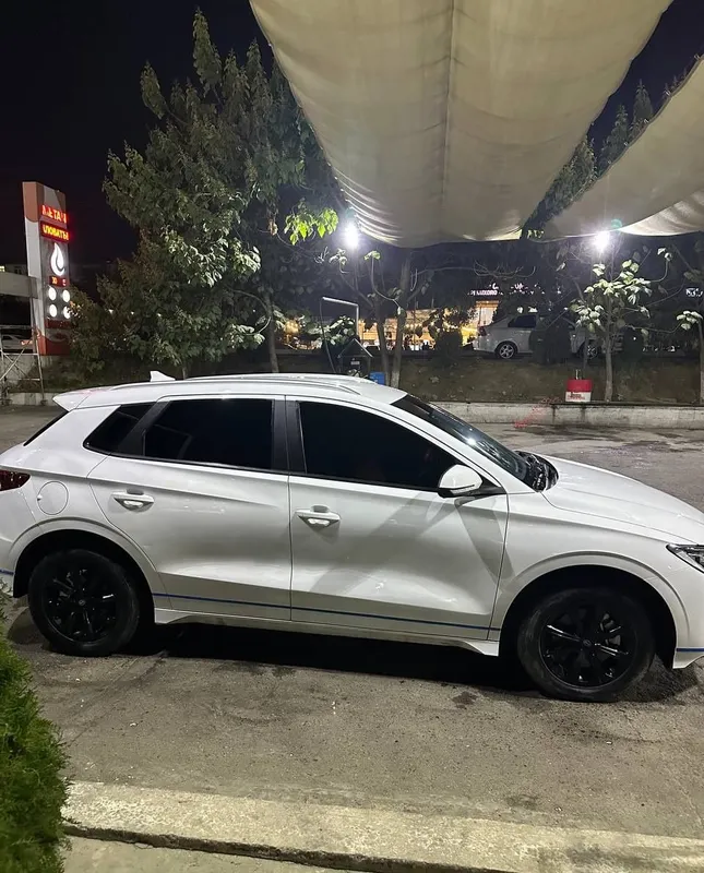 Byd e2 super sotiladi 6