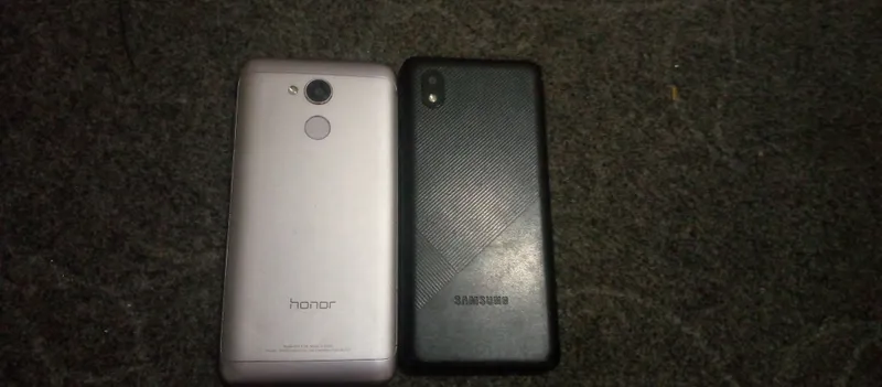 Samsung a01  -   honor 6a — фото 1