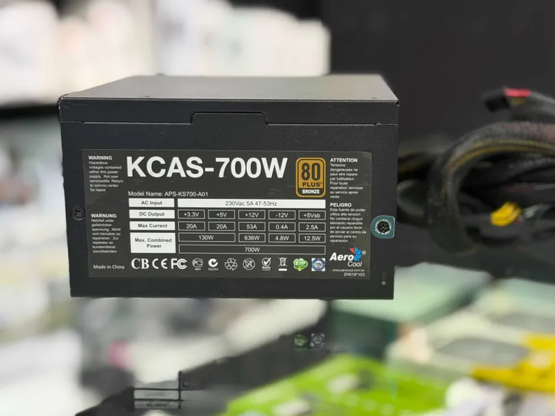 Aerocool KCAS 700W Blok pitaniya pc power supply — фото 1