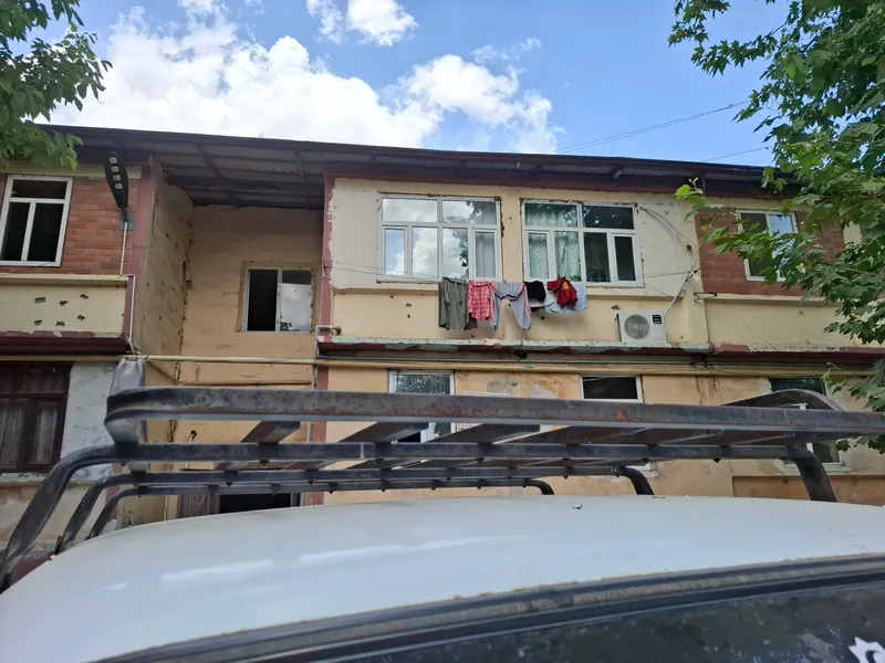 3 xonali kvartira 72 kv/m 2-qavat Bektemir Iyk ota 8