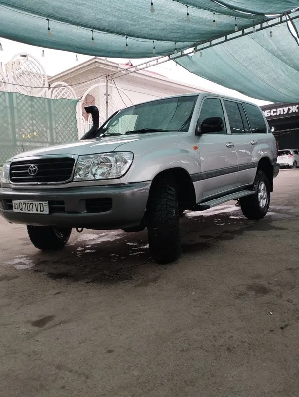 Продаётся Tayota lancuzr 105 2 Продаётся Tayota lancuzr 105 2