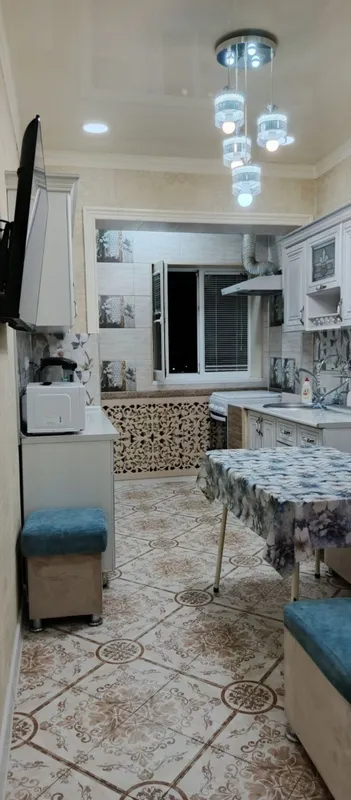 Ашхабад,Ташсельмаш, 80 м.кв. 3/9/9, торг, своя 6