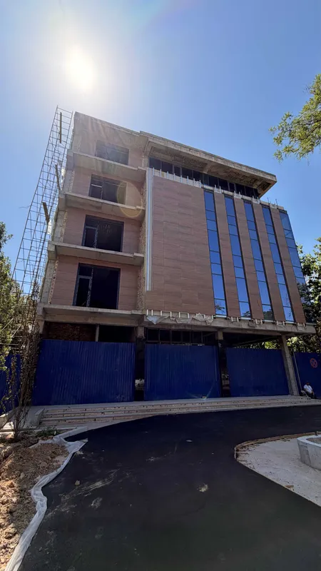Продаётся гостинца + Бизнес центр в Яккасарайском районе — фото 3