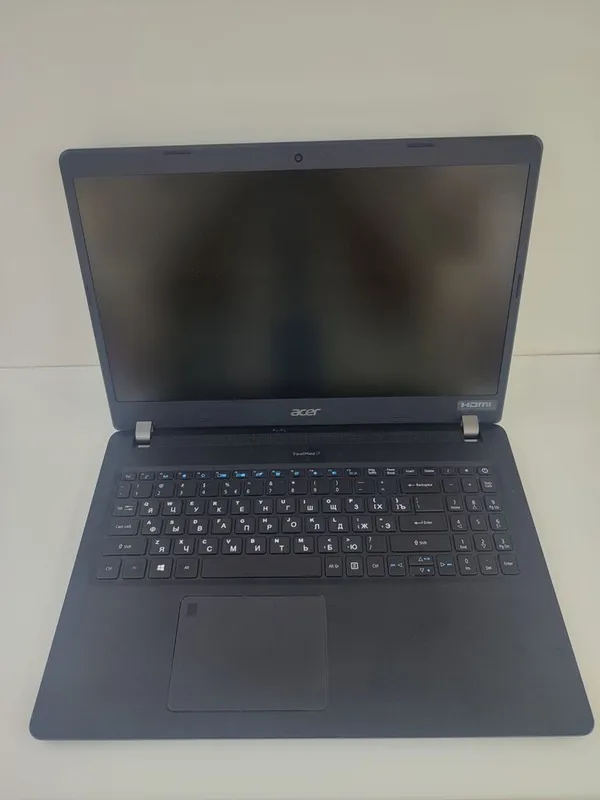 ofisni noutbuk acer i5-8250U 8/512Gb 1