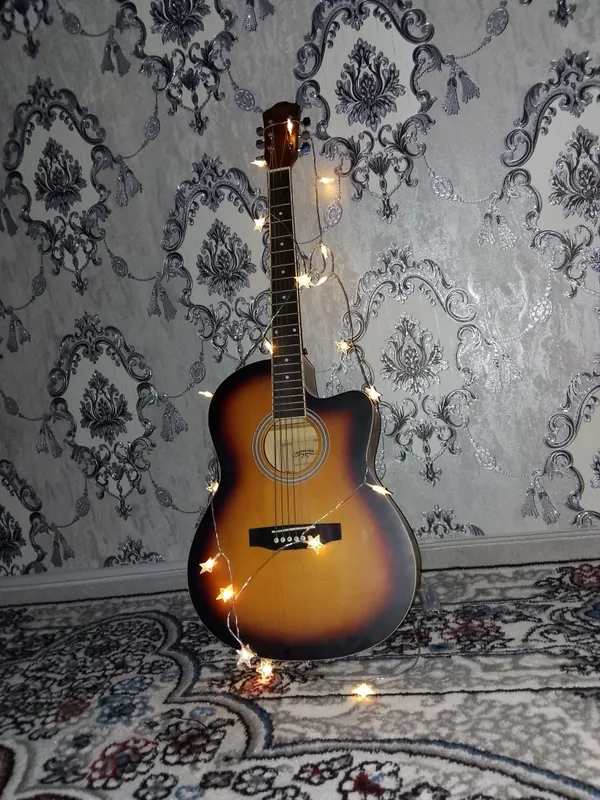 AKUSTIK GITARA 3 AKUSTIK GITARA 3