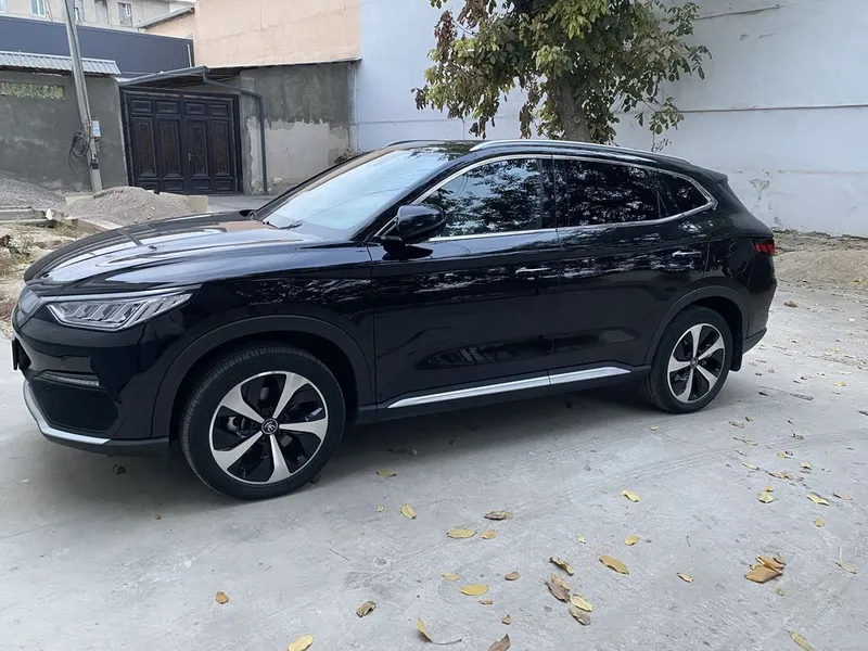 BYD Сонг плюс идиал — фото 1