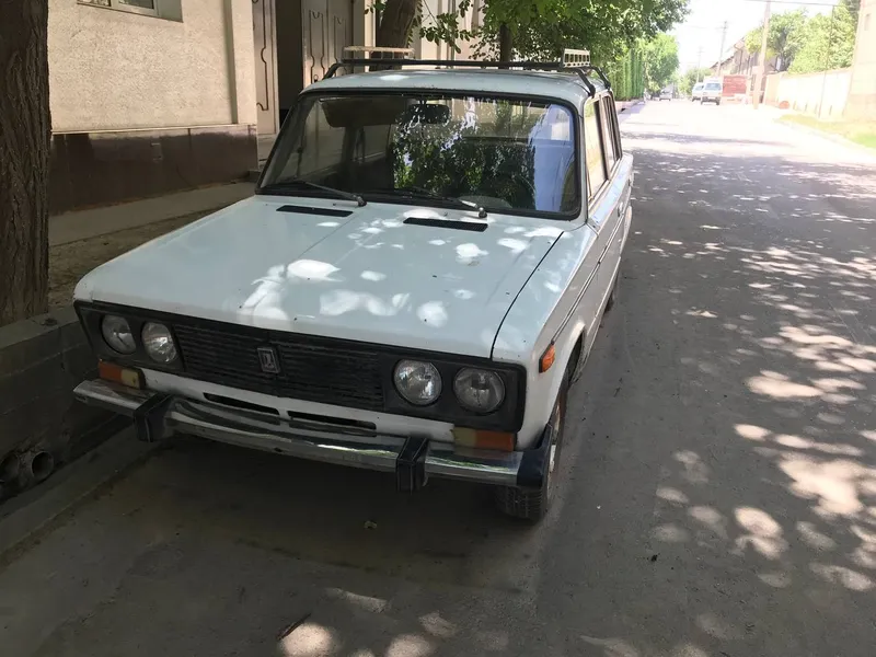 VAZ 2106 yuradigan 1986 yil metalalomga sotiladi