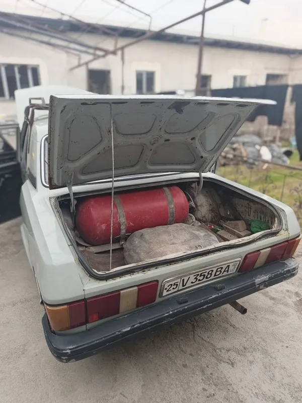 Gaz 31029 holati yaxshi gazbalonlari joyida hamma dokumenti bor — фото 3