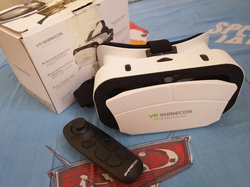 Sovg‘a sifatida VR ko‘zoynaklar va boshqaruv pulti 3 Sovg‘a sifatida VR ko‘zoynaklar va boshqaruv pulti 3