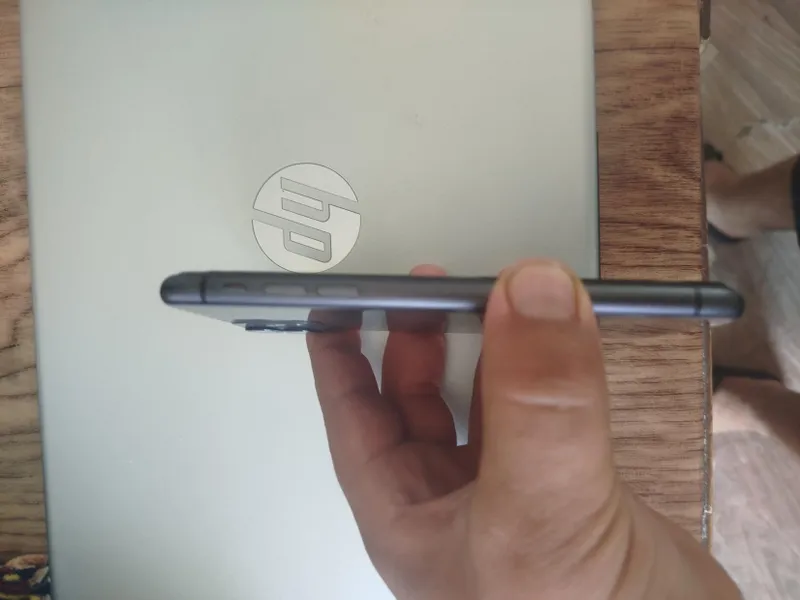 iPhone 11Sotiladi   128  100% Fes id turuton bor — фото 3