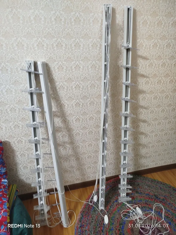 Карнизы для жалюзи раздвижные 2 Карнизы для жалюзи раздвижные 2