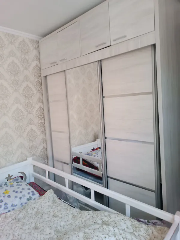 Детский мебель шкаф, парта, 2х этажный кровать — фото 2