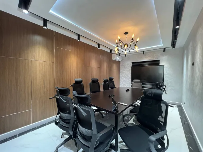 Сдается коммерческое помещение 5 комнат, ориентир: Циалковский, 130м² 8