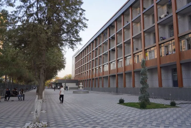 Алмазар | Вуз городок - Продается Здание/Гостиница 11 000м2/75 соток — фото 1