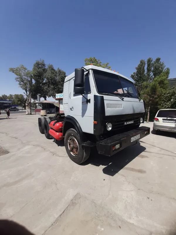 Kamaz tigach 5410 sotiladi srchna — фото 1