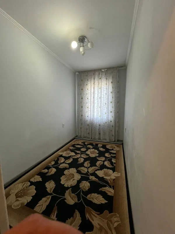Shoshilinch: Qizil Sharq massivida 3 xonali kvartira 4