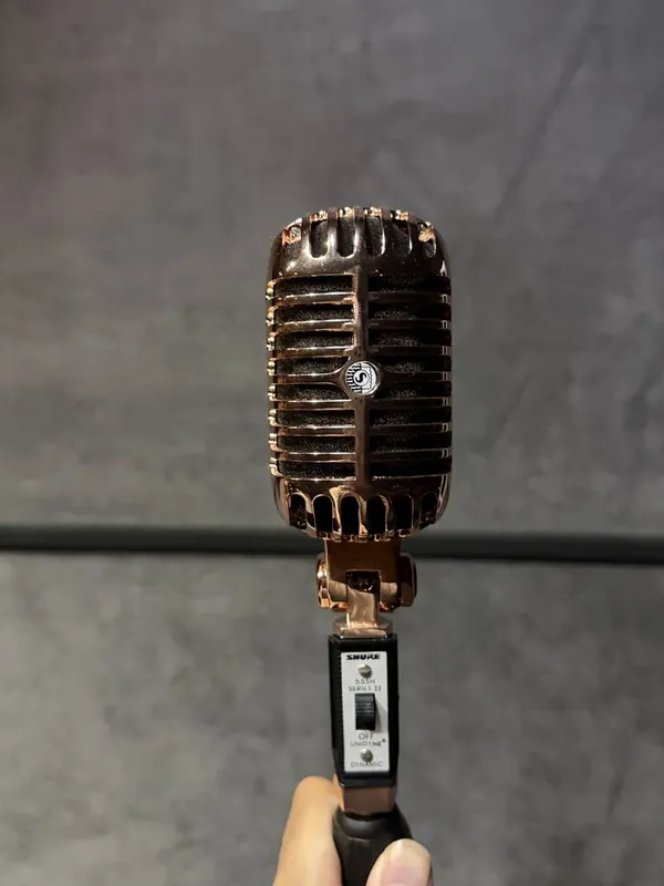 Shure 55 retro mic sotiladi — фото 1