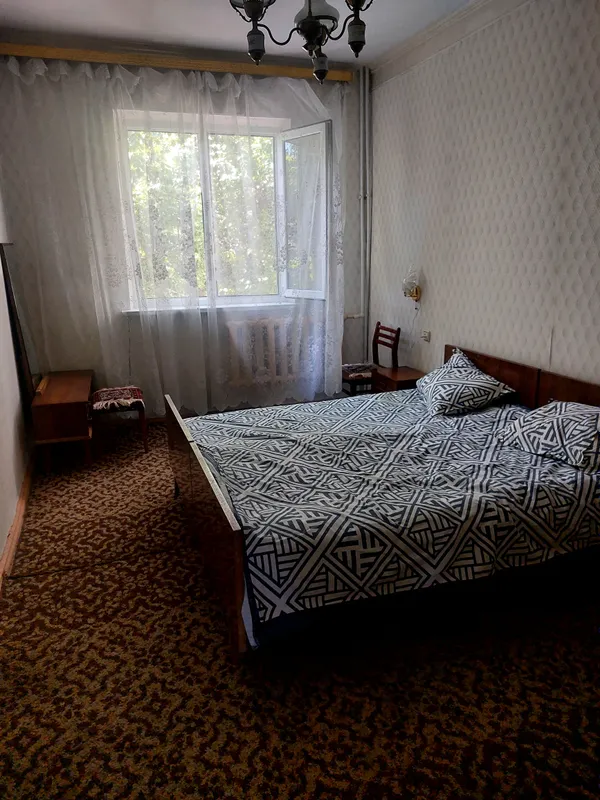 Сдаю квартиру 9/4/2,Мираб.р-н,ГУВД.550$ в месяц. 5
