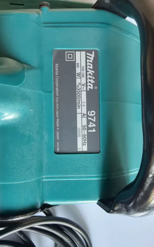 makita 9741 модель, японский продукт. Brashirofka 1