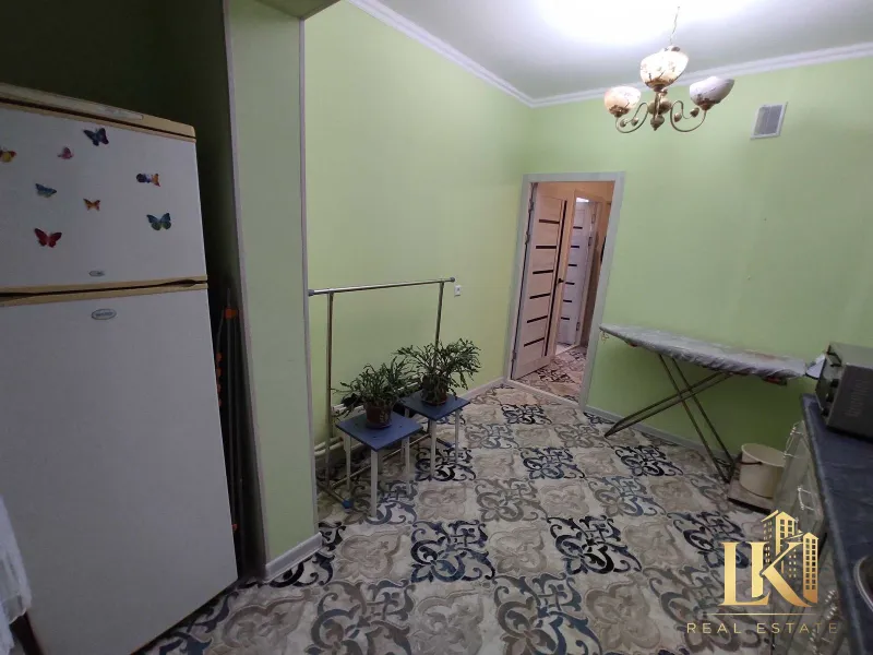 2 xonali kvartira sotiladi, 55 m² (2/1/9), Riyozi massivi 5